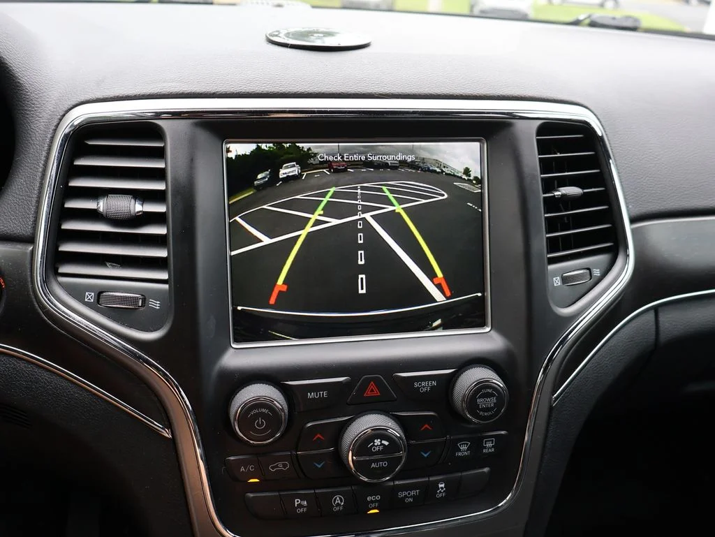 Used 2018 Black Jeep Limited image 23