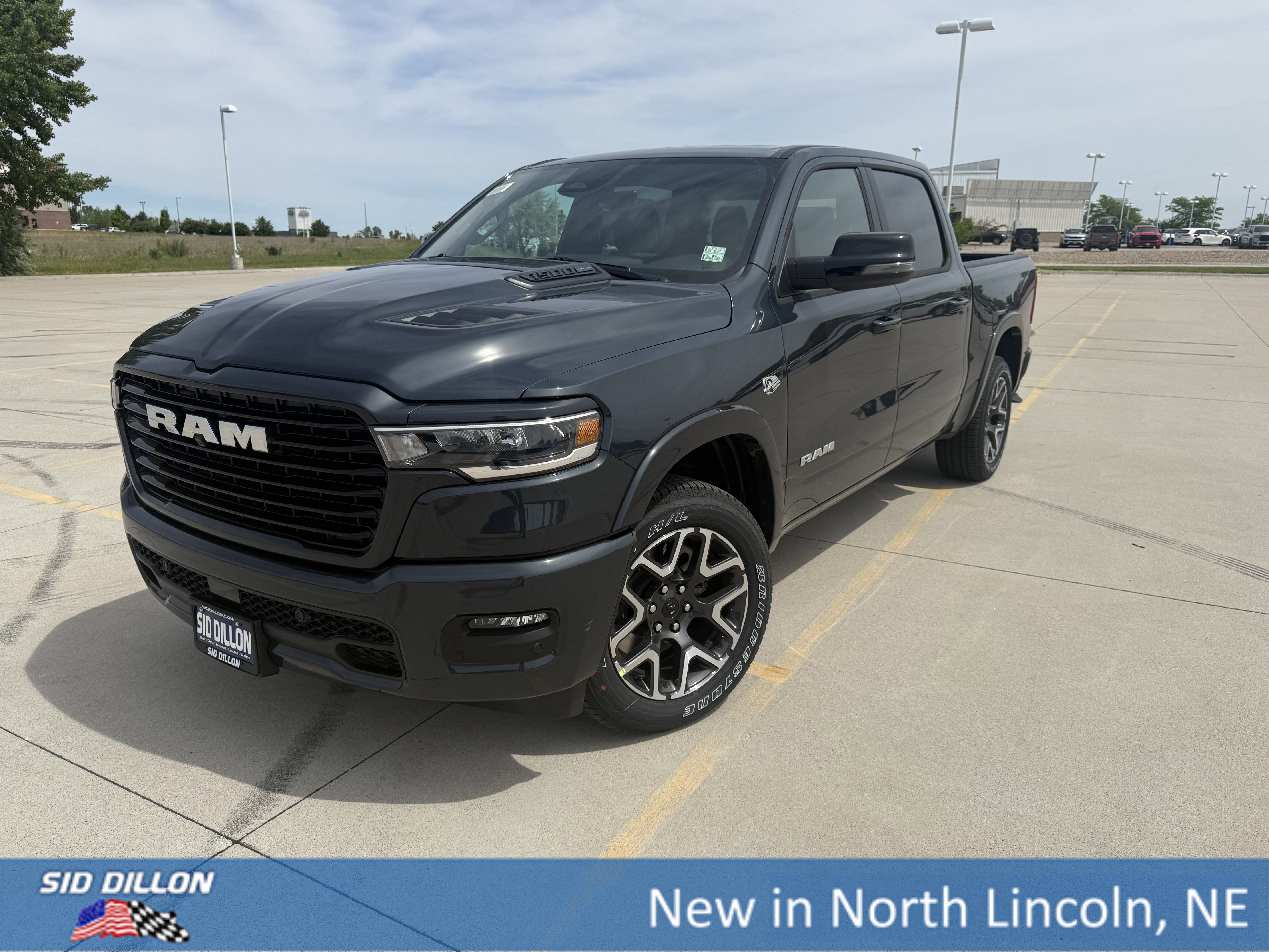 2026 RAM 1500 Laramie 4x4 Crew Cab 5'7's photo