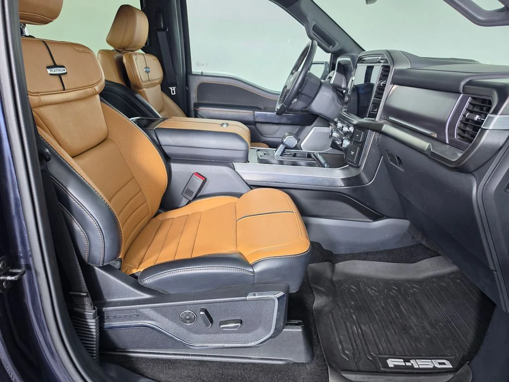 Used 2022 Blue Ford Platinum image 16