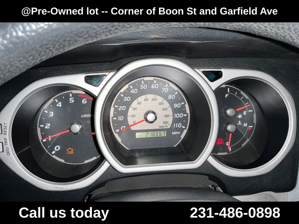 Used 2003  Toyota SR5 image 20