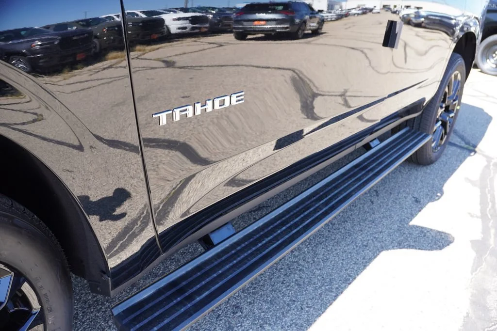 New 2026 Black Chevrolet High Country image 10