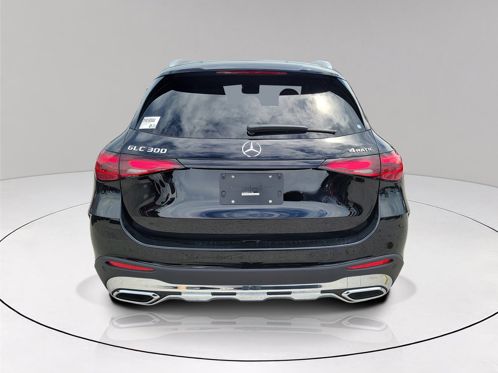 New 2026 Black Mercedes-Benz GLC 300 image 34