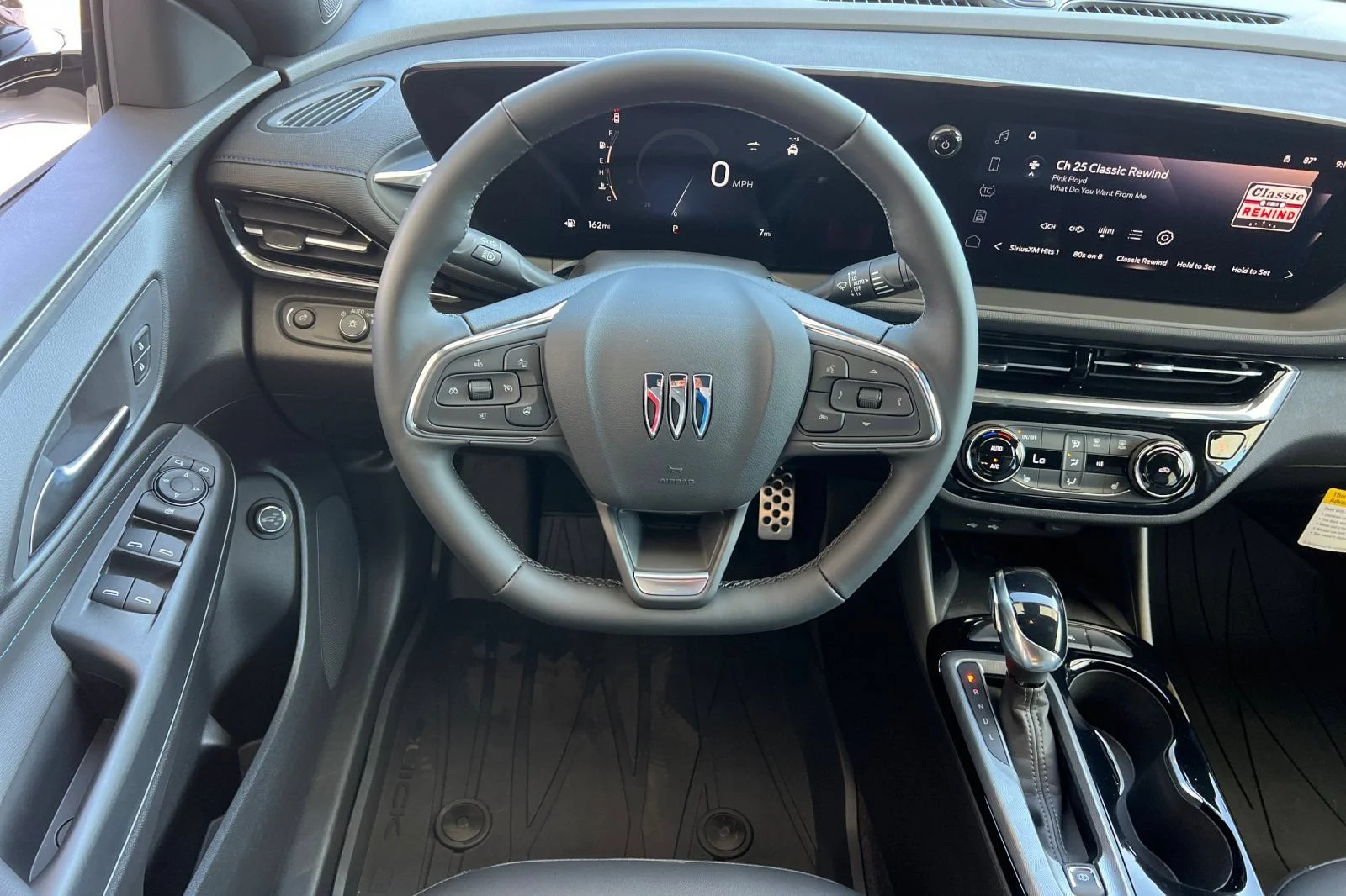 2026 Buick Envista Sport Touring - Photo 14
