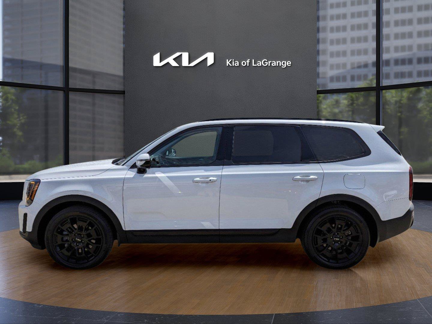 Used 2022 Glacial White Pearl Kia SX image 8