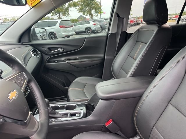 Used 2024 Gray Chevrolet Premier image 10