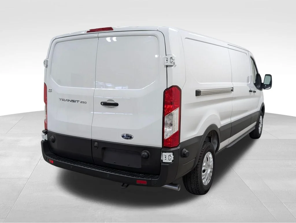 New 2025 Oxford White Ford Cargo Van image 15