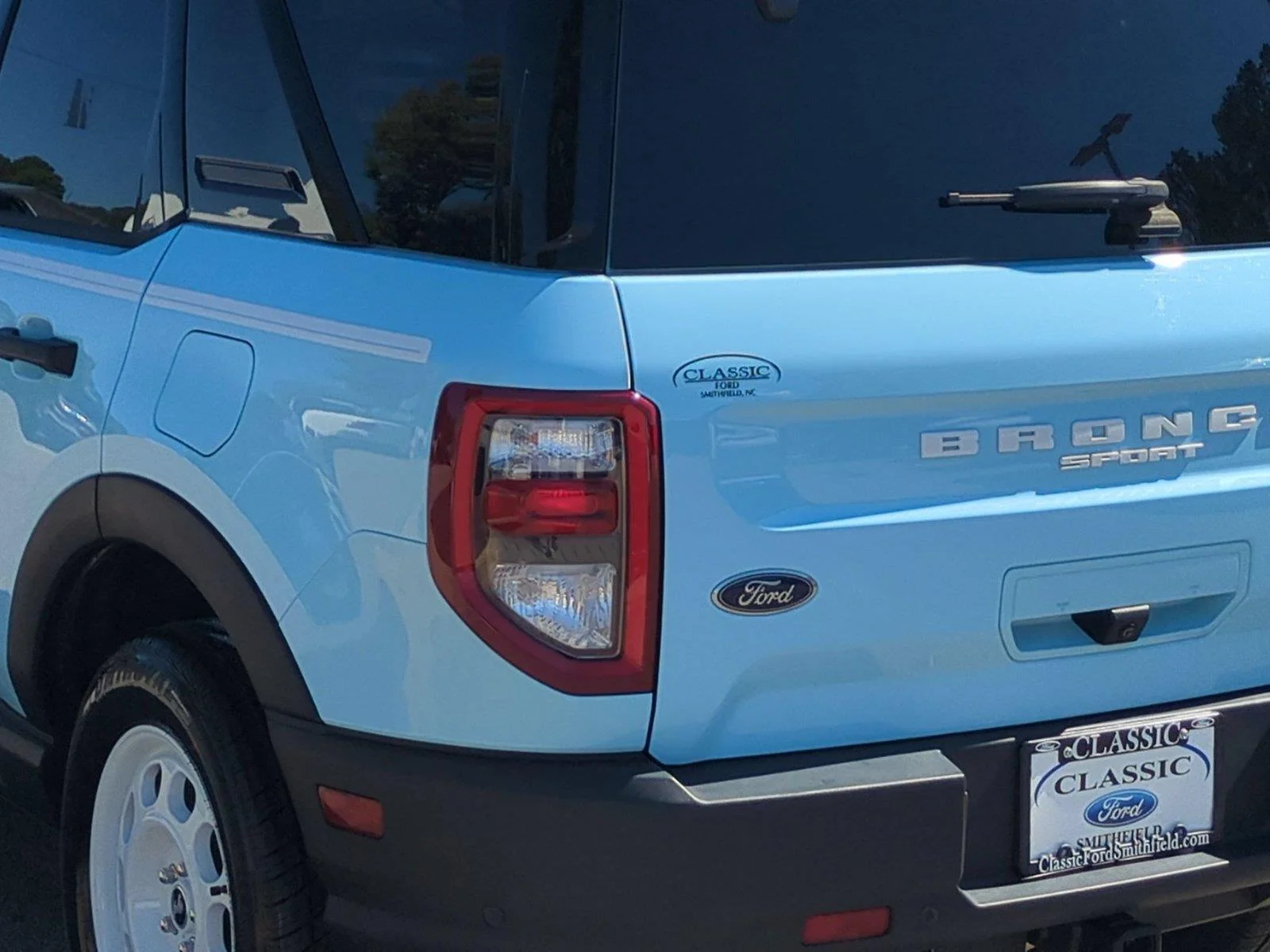 Used 2023 Robins Egg Blue Ford Heritage image 11