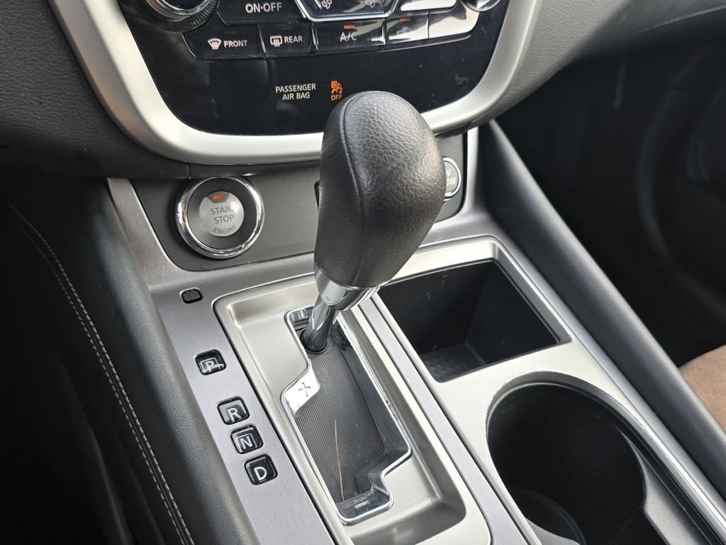 Used 2020 Black Nissan S image 28