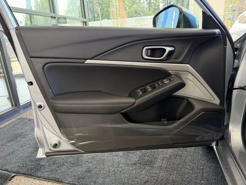 2026 Acura Integra Base - Photo 11