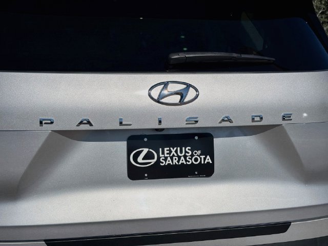 Used 2021 Typhoon Silver Hyundai SEL image 11