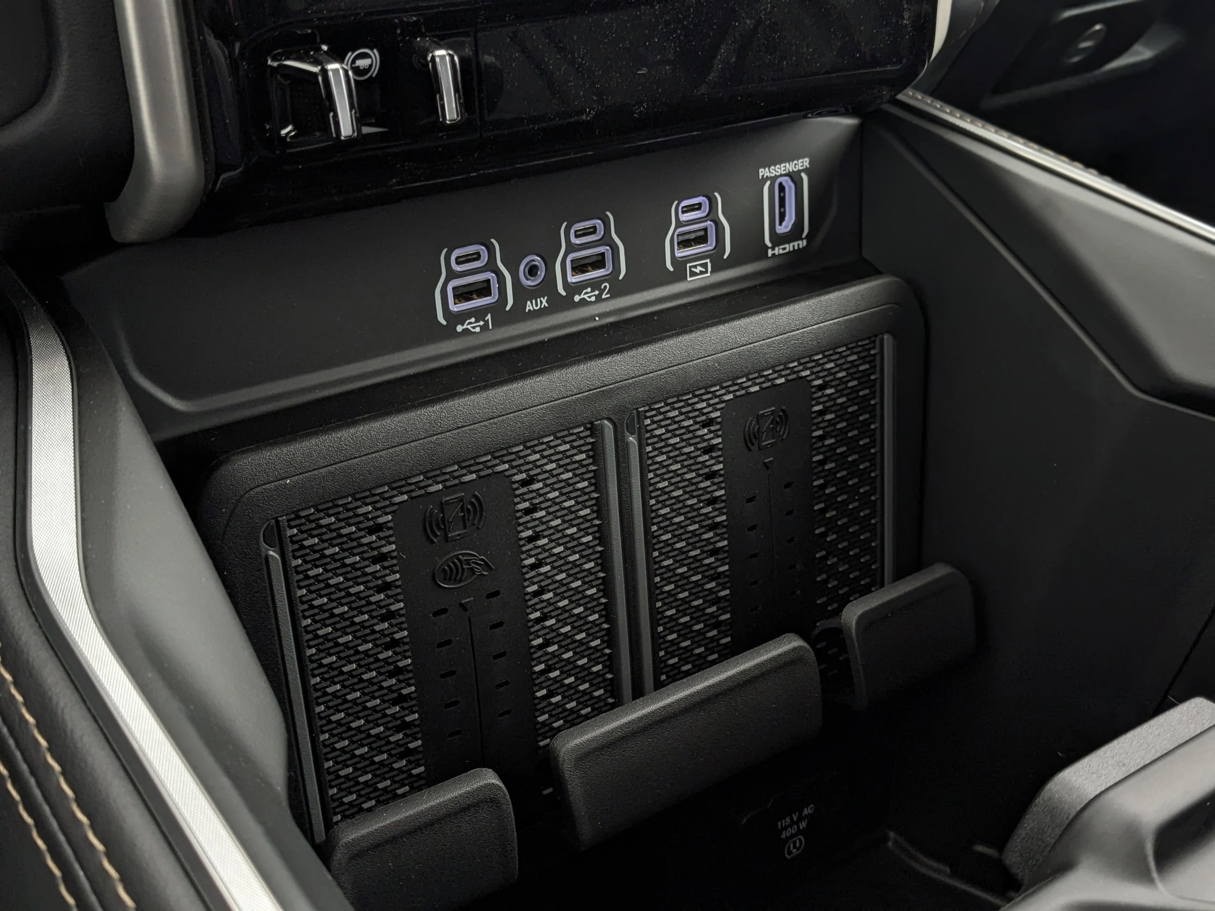 New 2026 Black RAM Tungsten - - 3.0L Hurricane HO T-Turbo - Prem Lthr Bucket Seats - E-Locker Axle & More! image 21