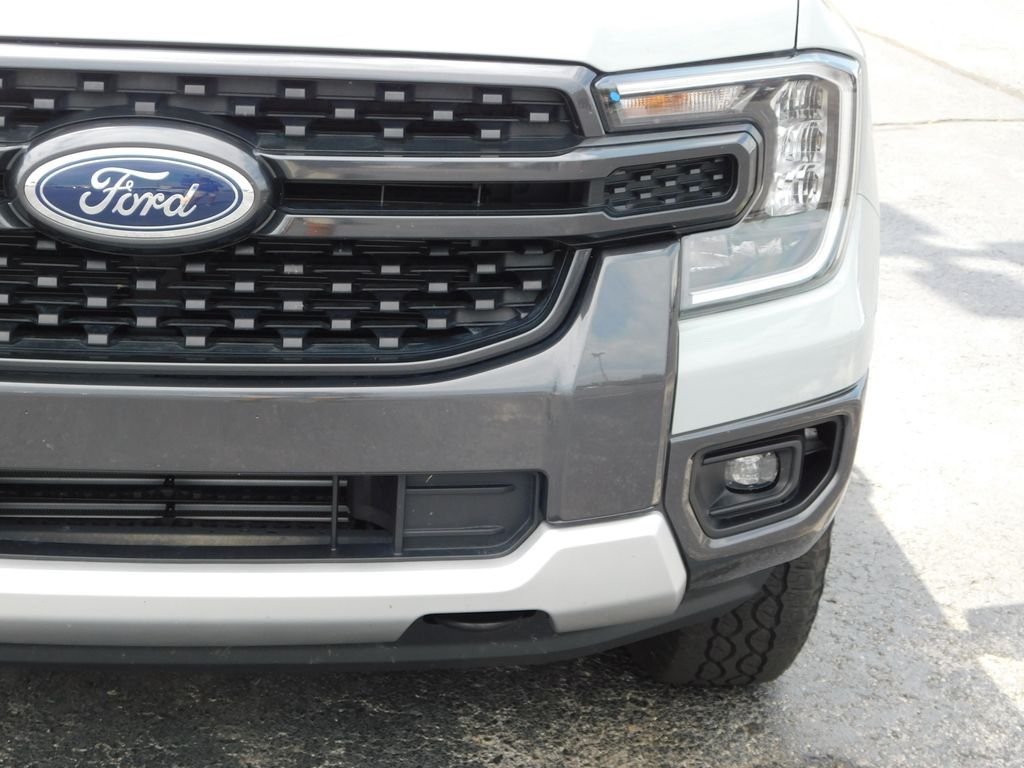 Used 2024 Cactus Ford XLT image 13