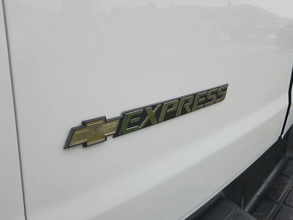 Used 2023 White Chevrolet Work Van image 30