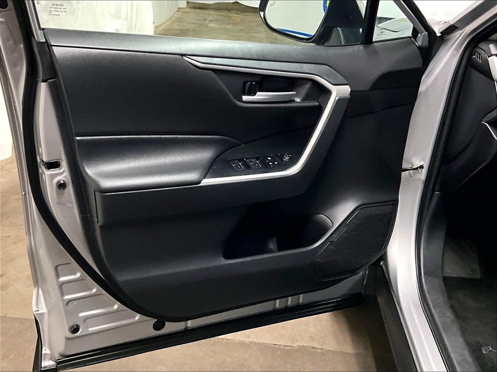 Certified Used 2025 Silver Toyota XLE image 9
