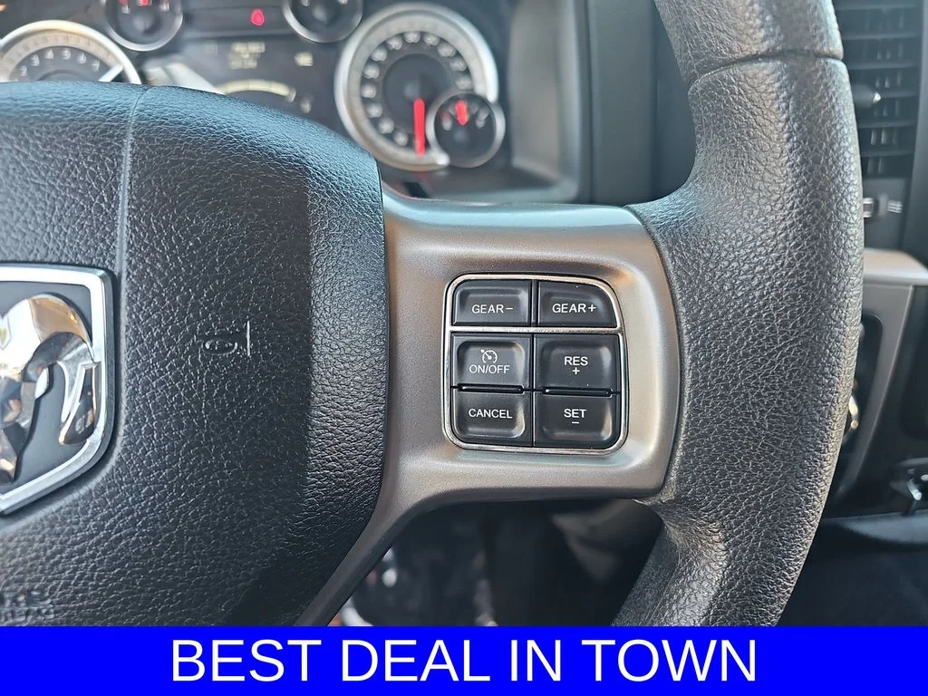 Used 2022 White Ram SLT image 17
