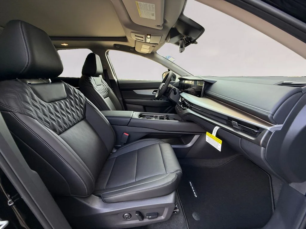 New 2026 Black Nissan Platinum image 17