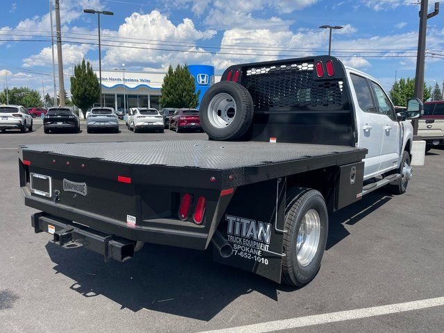 2025 Ford F-350 Super Duty Chassis Cab Lariat - Photo 16