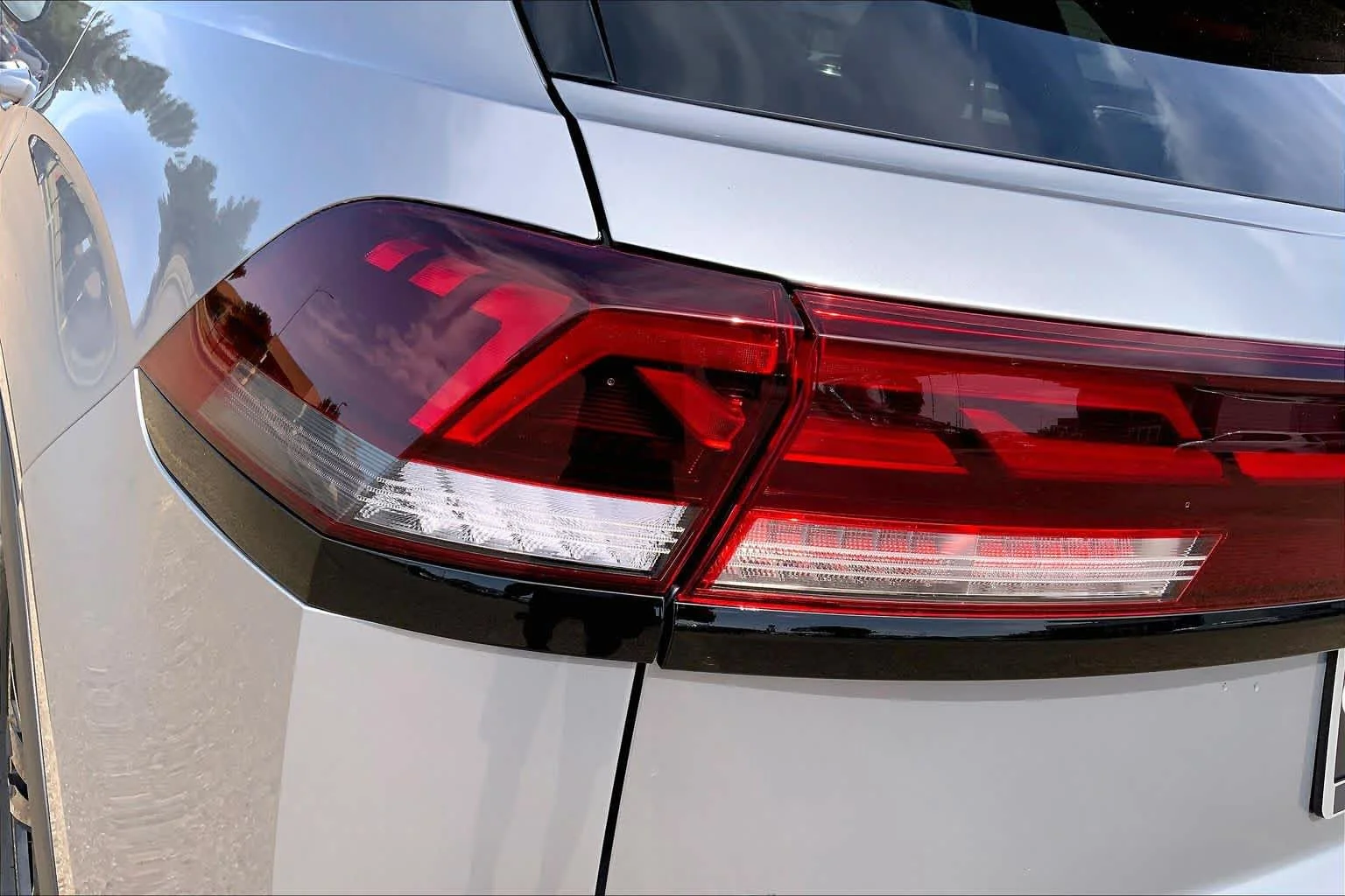 New 2026 Silver Mist Metallic Volkswagen 2.0T SEL R-Line Black image 14