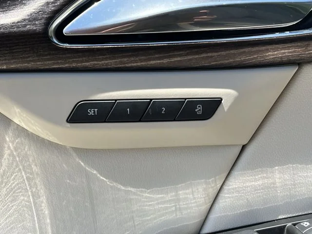 Used 2023 Red Buick Avenir image 39