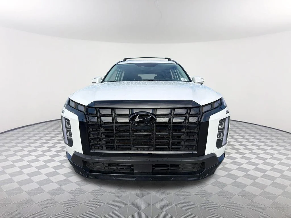 Used 2025 White Hyundai XRT image 2