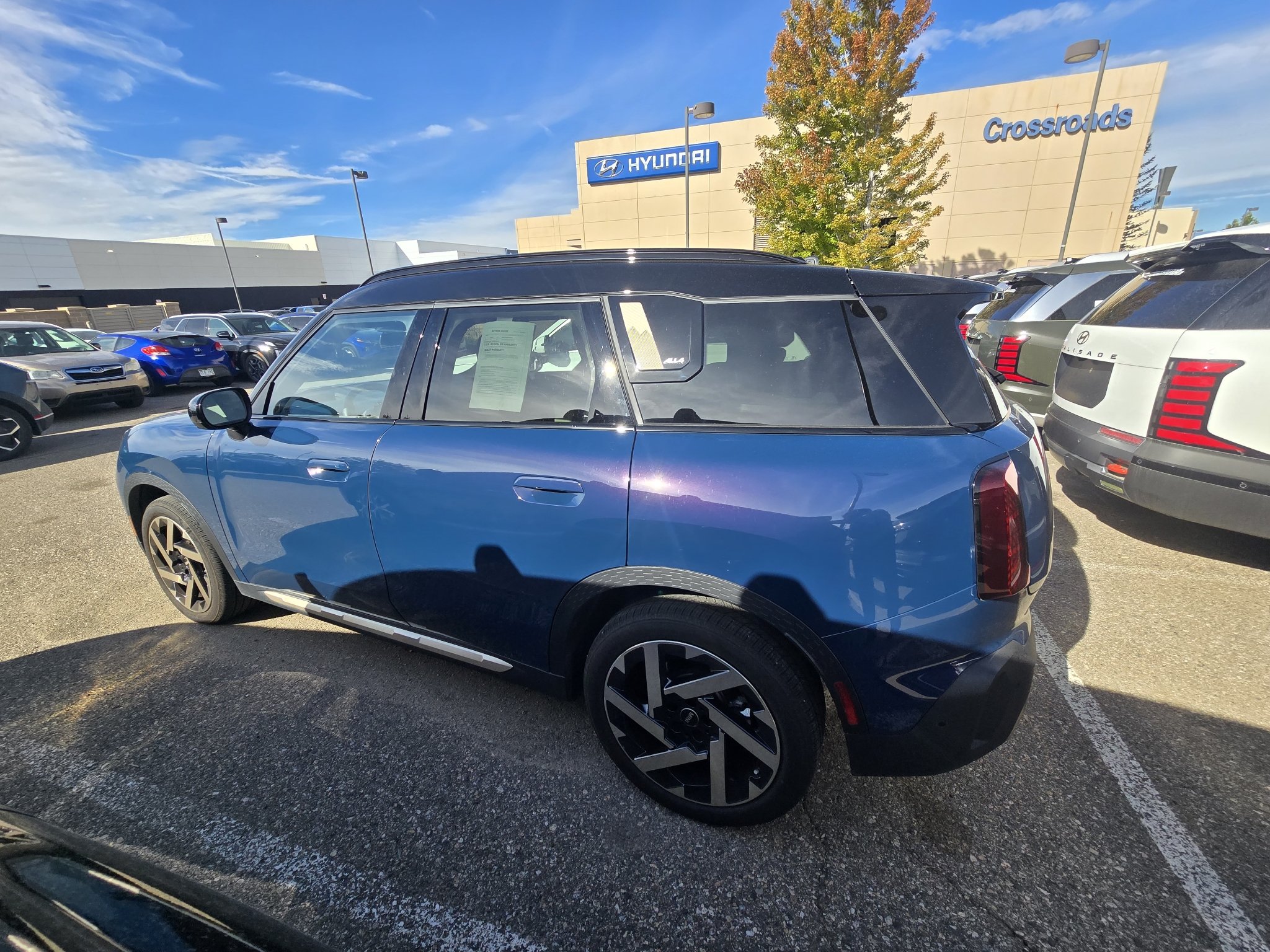 Used 2025 Indigo Sunset Blue Metallic MINI S image 12