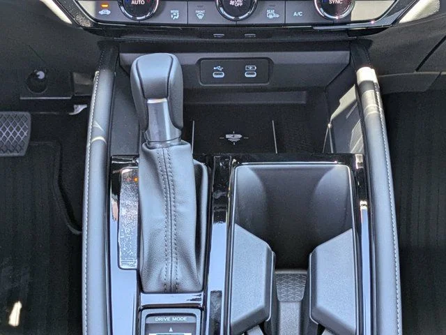 New 2026 Urban Gray Pearl Honda Touring image 18