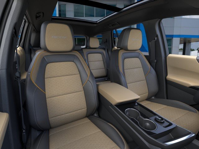 New 2027 Mosaic Black Metallic Chevrolet ACTIV image 16