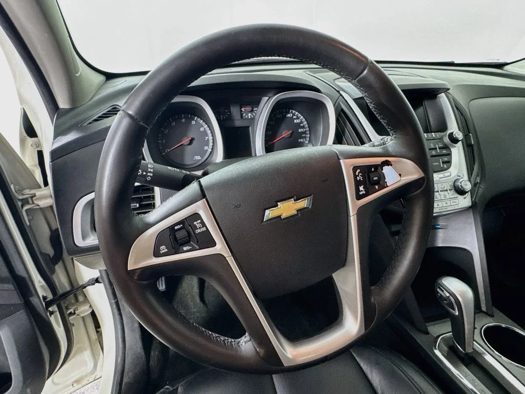 Used 2015 White Chevrolet LT image 11