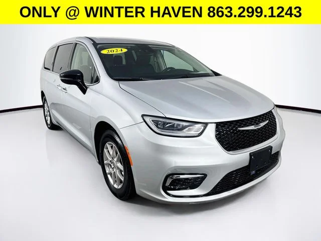 Used 2024 Silver Chrysler Touring L image 1