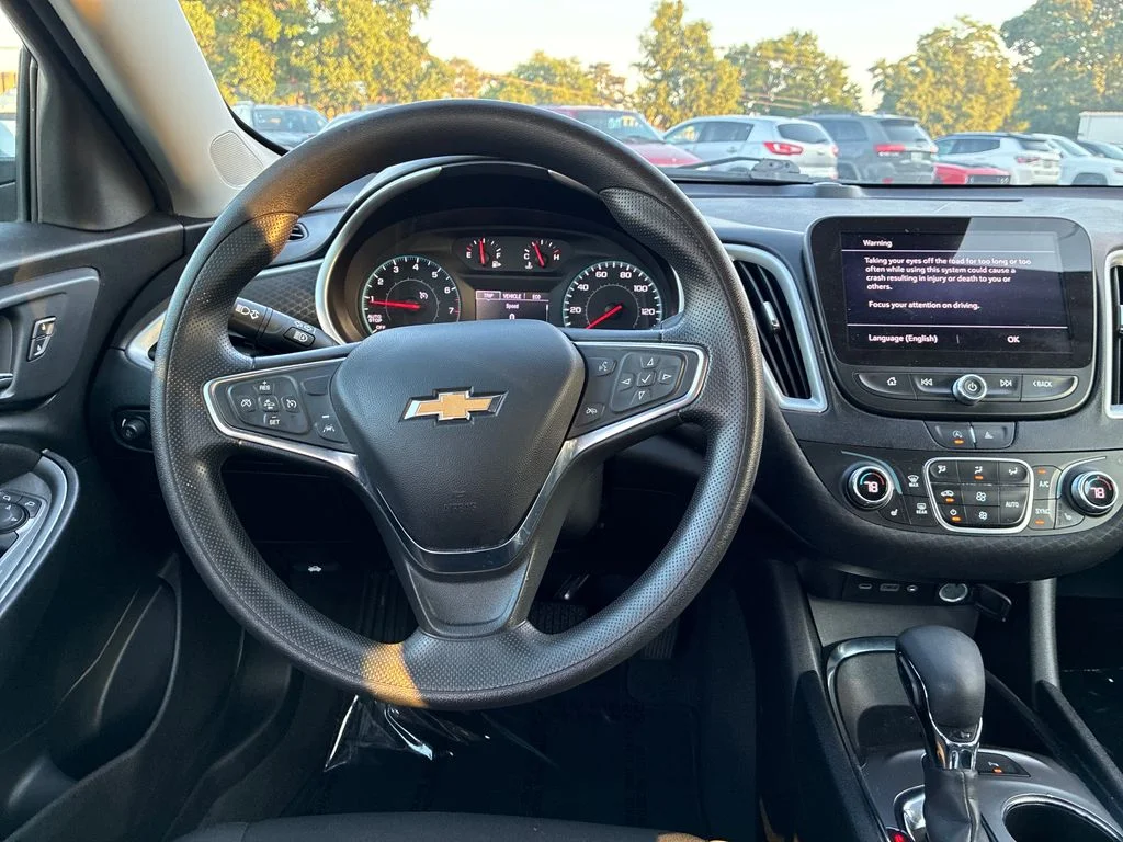 Used 2024 Gray Chevrolet LT image 14