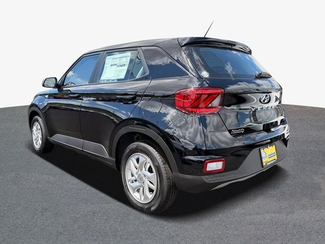 Used 2026 Black Hyundai SE image 2