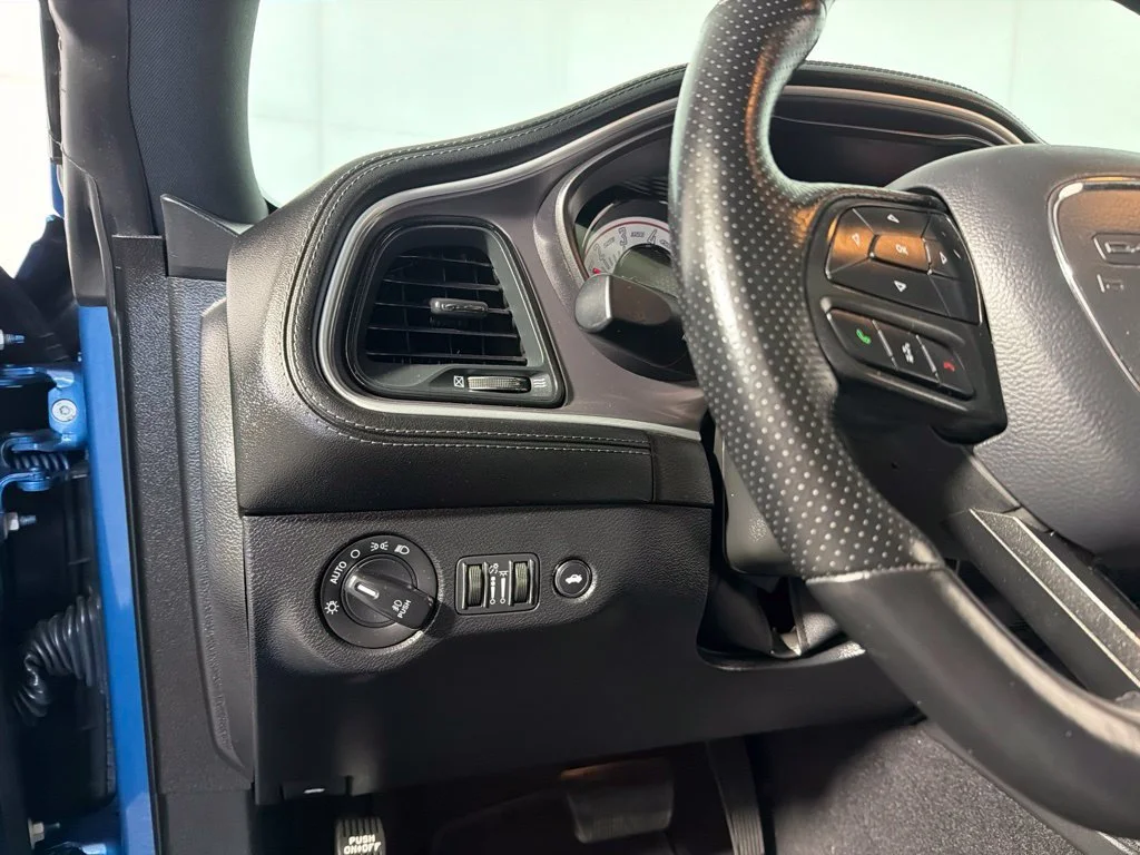 Used 2022 Frostbite Dodge R/T Scat Pack image 13