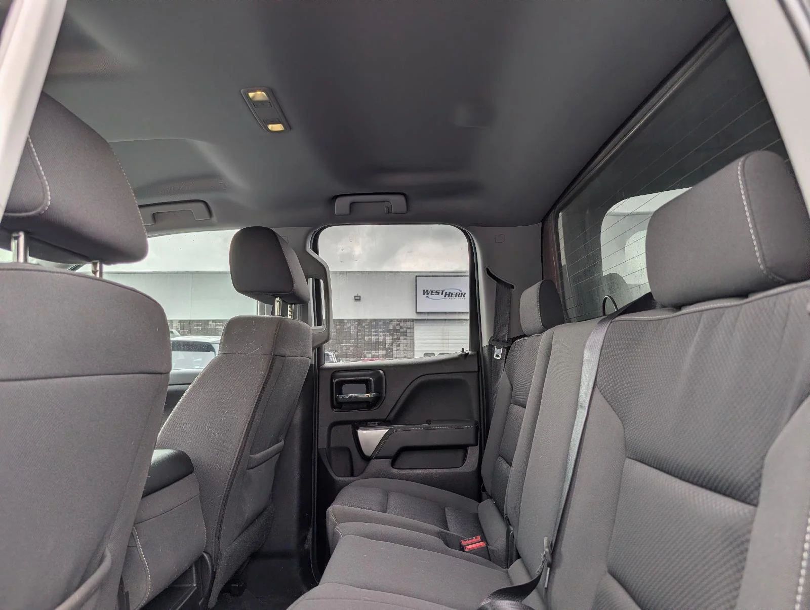 Used 2018 CAJUN RED TINTCOAT Chevrolet LT image 11