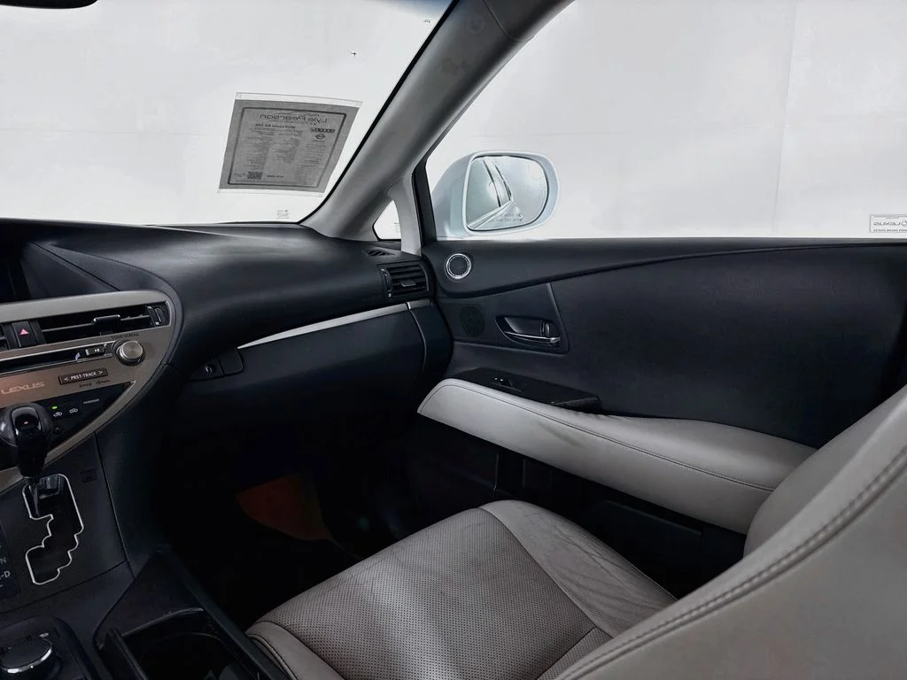 Used 2014 Starfire Pearl Lexus 350 image 23