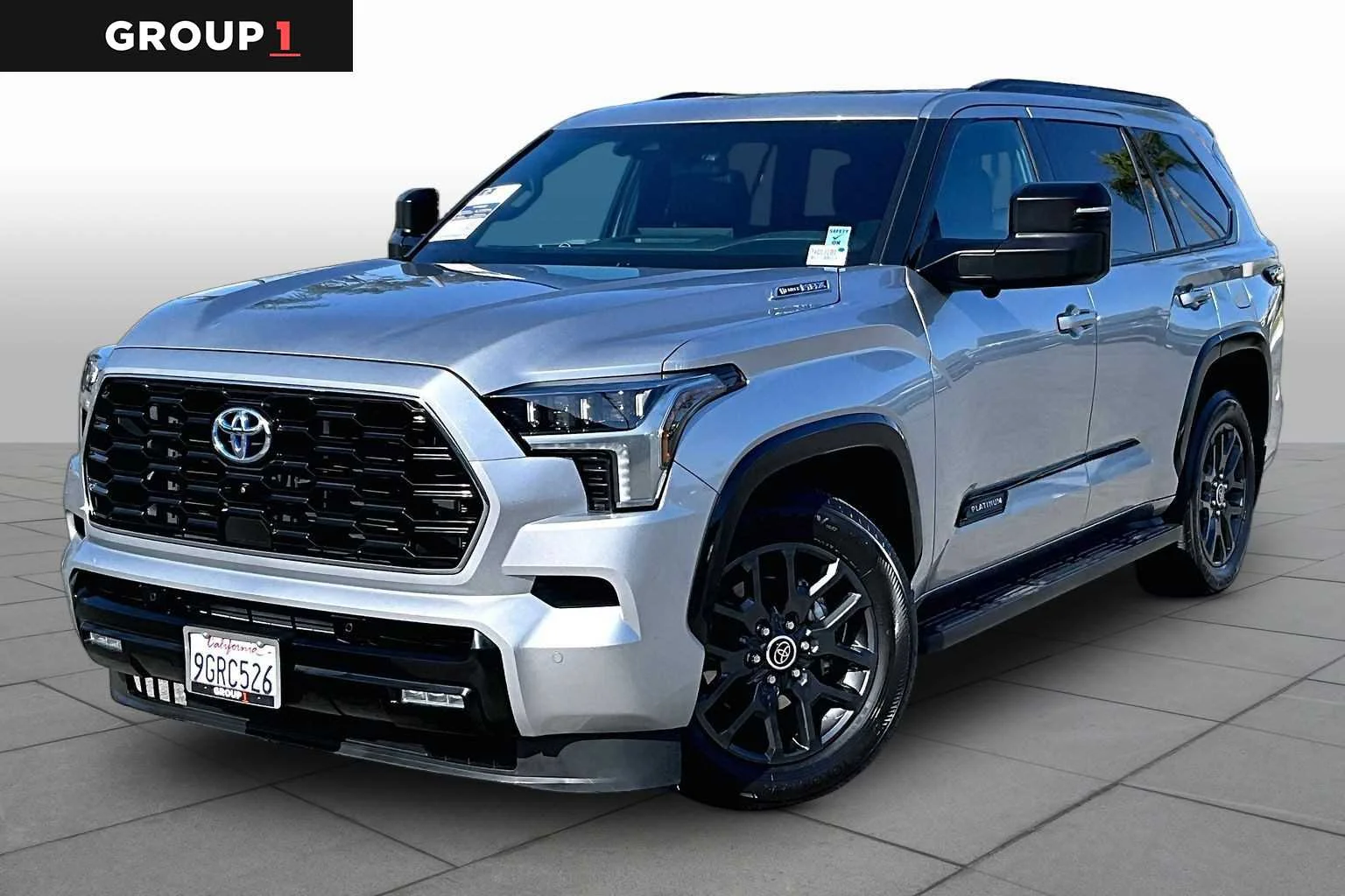 2023 Toyota Sequoia Platinum 4WD i-FORCE MAX Hybrid's photo