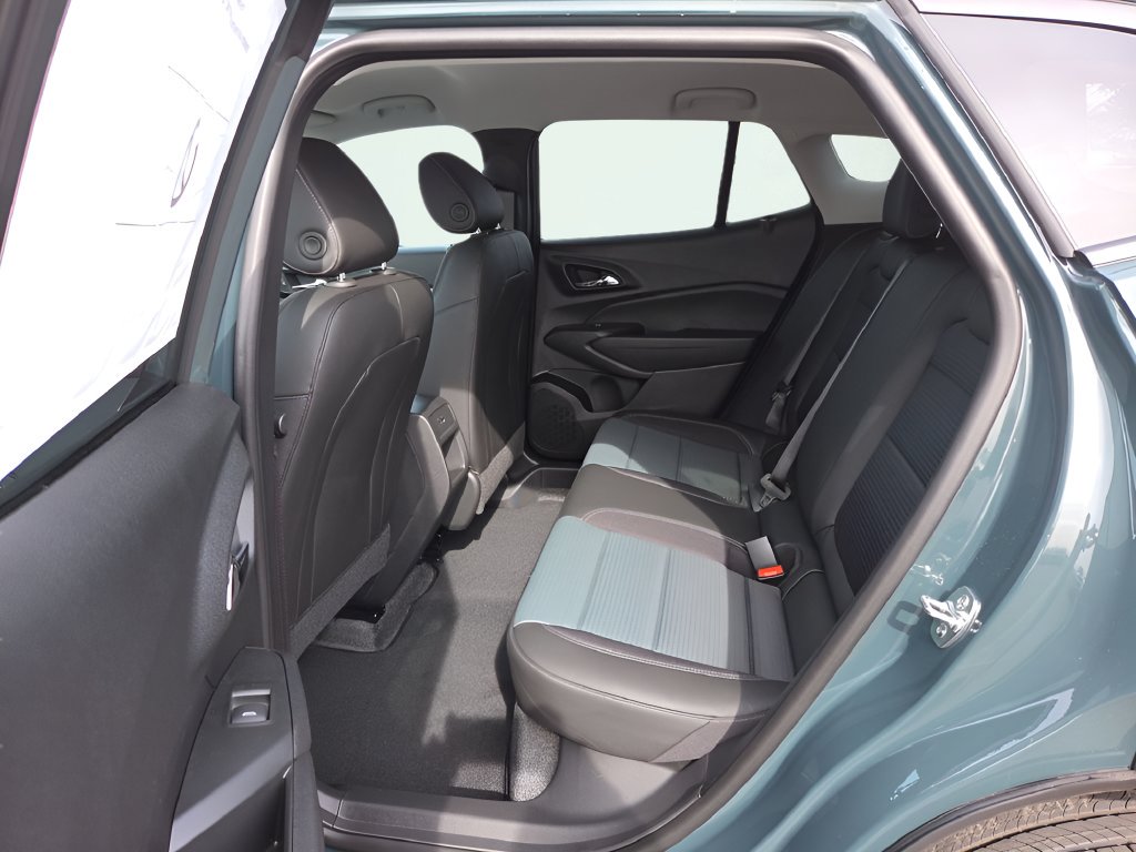 2026 Chevrolet Trax LT - Photo 19