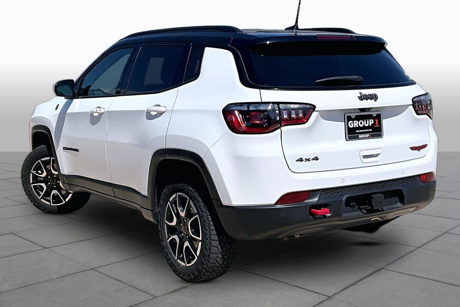 2025 Jeep Compass Trailhawk - Photo 12