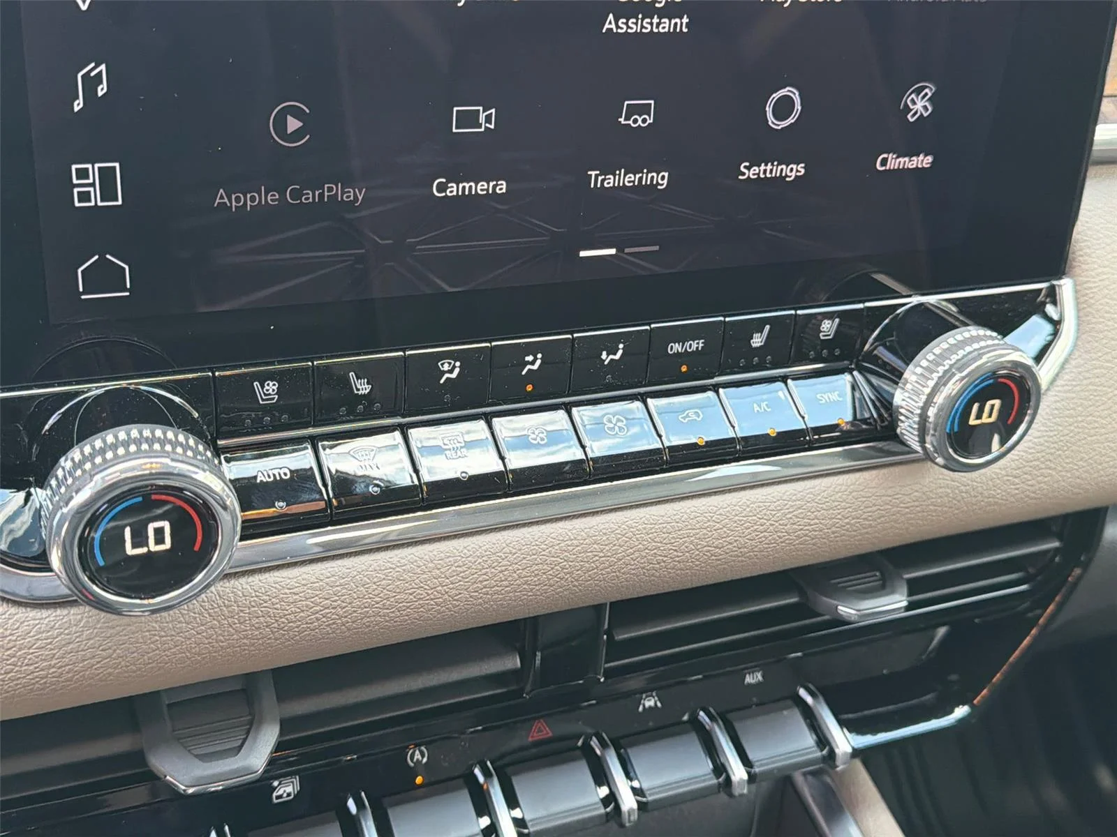 2026 GMC Canyon Denali - Photo 22