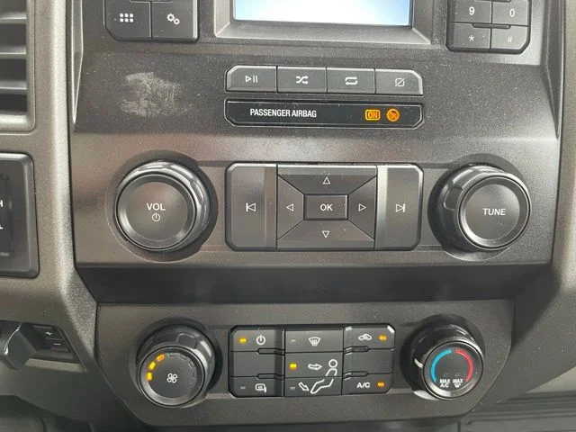 Used 2022 Blue Metallic Ford XL image 16