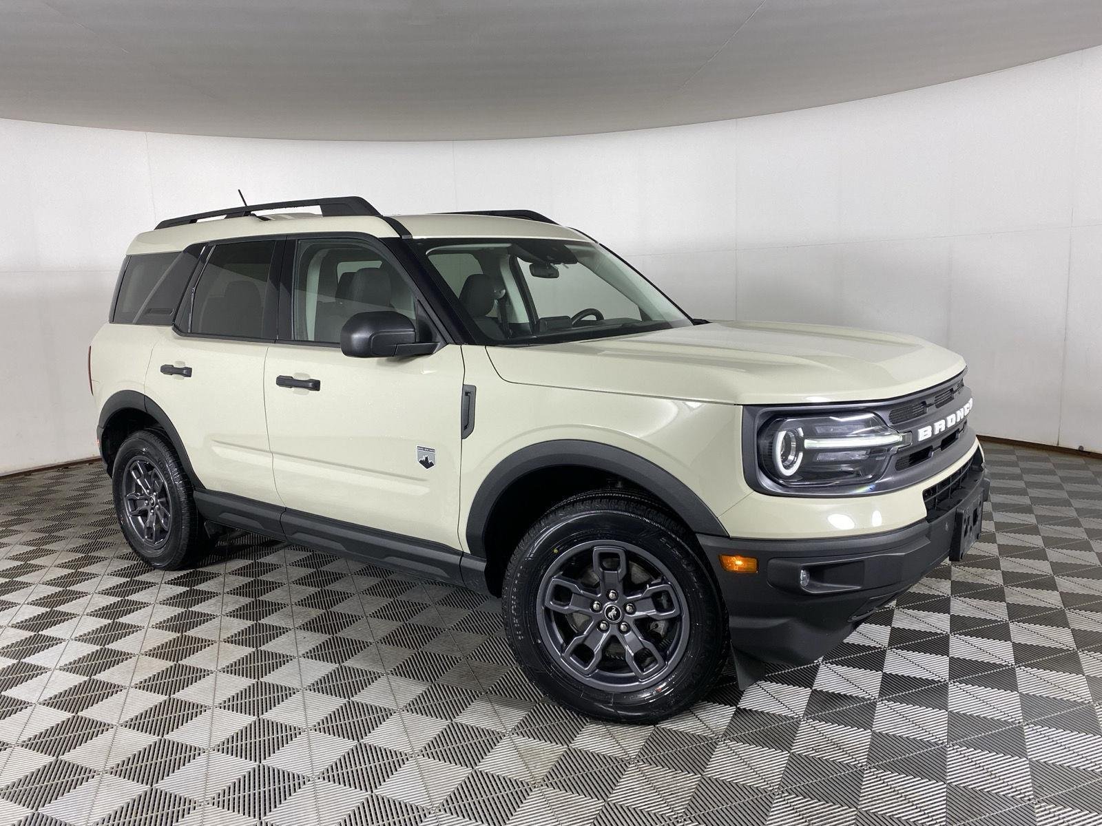 Used 2024 Desert Sand Ford Big Bend image 11