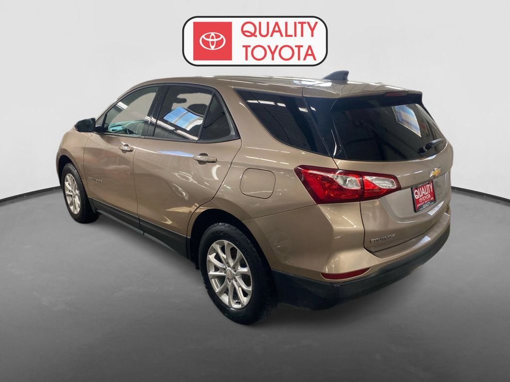 Used 2019 Beige Chevrolet LS image 4
