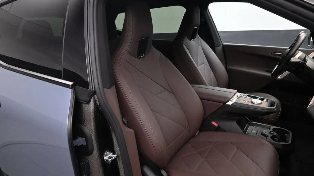 2024 BMW iX Base - Photo 17