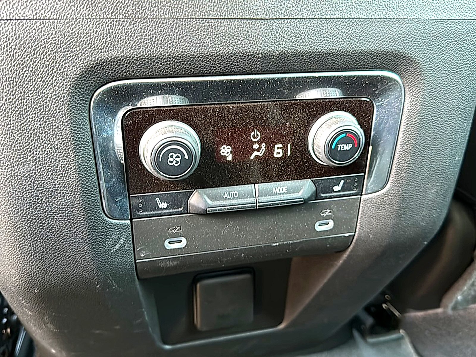 Used 2023 Gray Chevrolet 4WD Z71 image 22