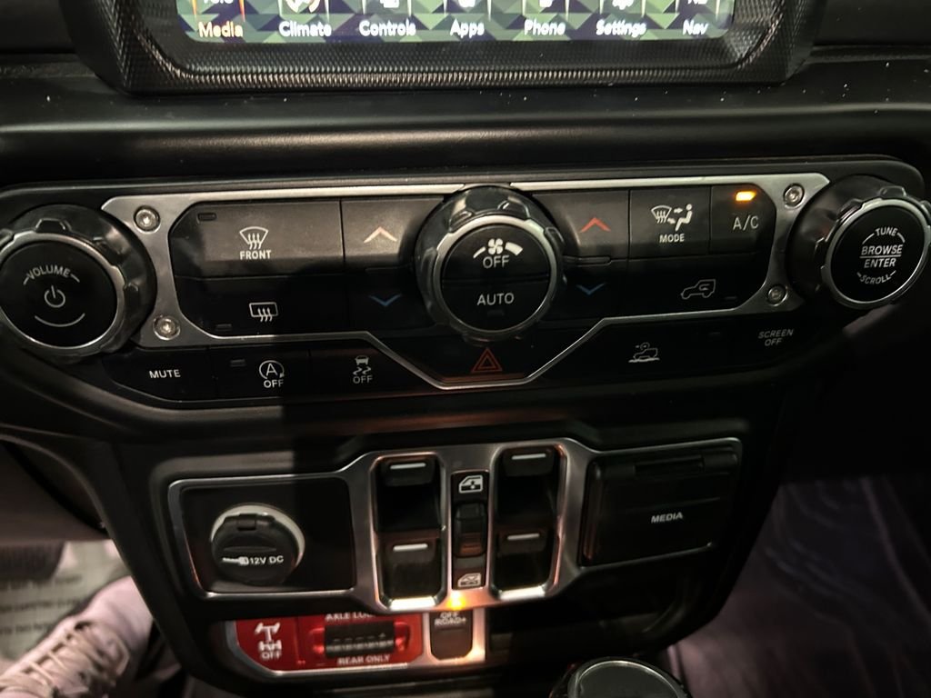 Used 2020 Beige Jeep Mojave image 29