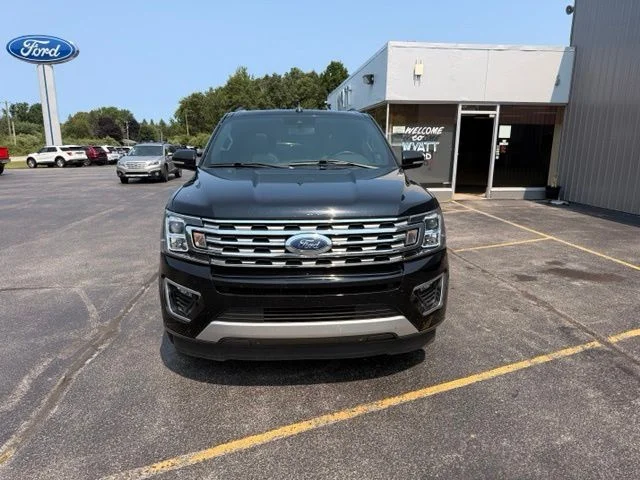 Used 2021 Black Metallic Ford Limited image 9