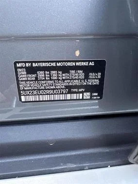 Used 2024 Gray BMW xDrive40i image 17