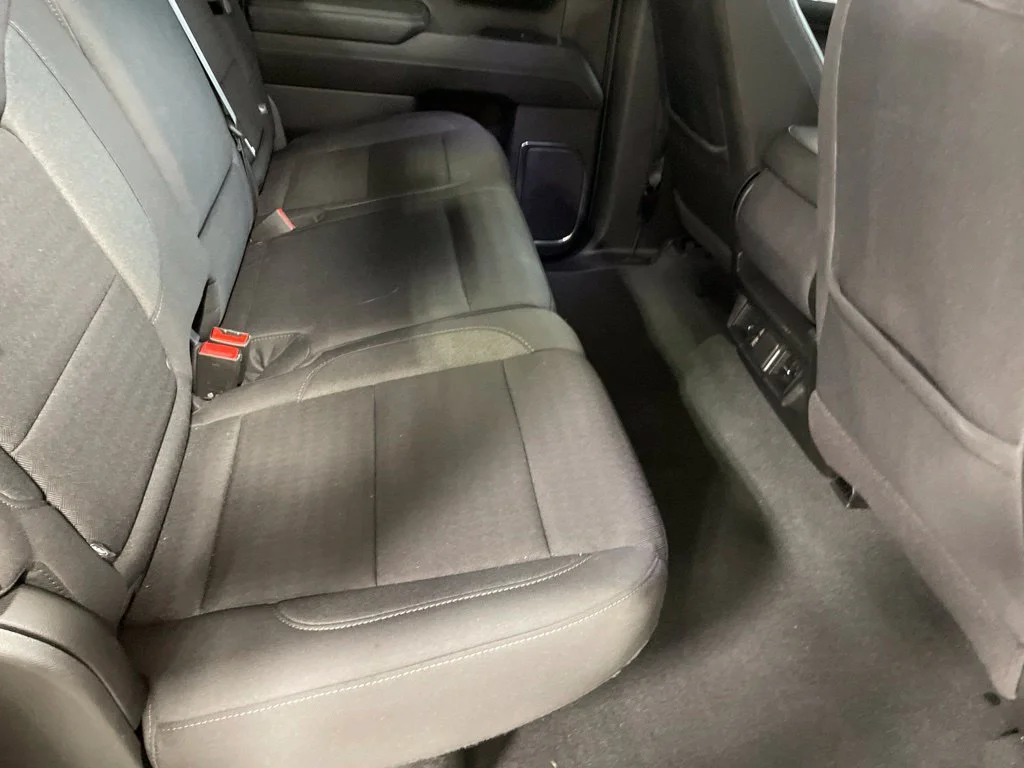 Used 2024 Silver GMC Elevation image 16