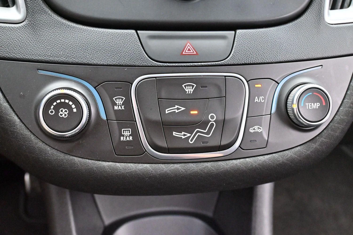 Used 2018 SILVER ICE METALLIC Chevrolet LS image 22