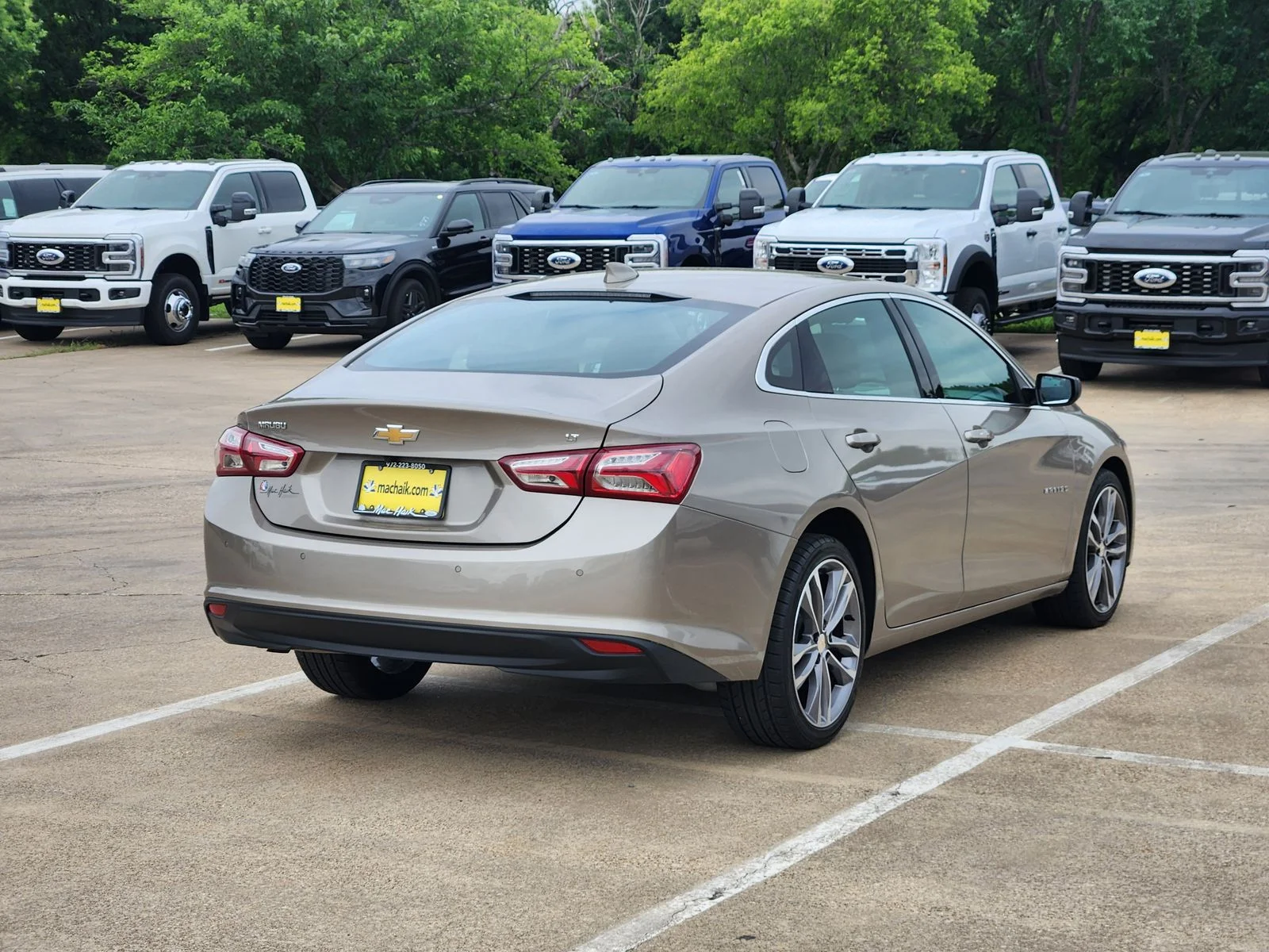 Used 2024 Gray Chevrolet LT image 6