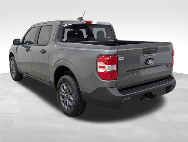 New 2026 Carbonized Gray Metallic Ford XLT image 20